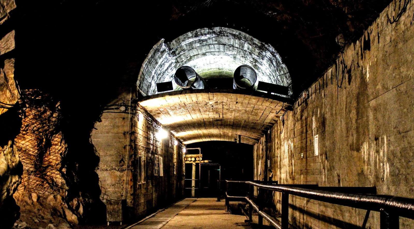 Riesse Miasto Osówka wycieczka szkolna