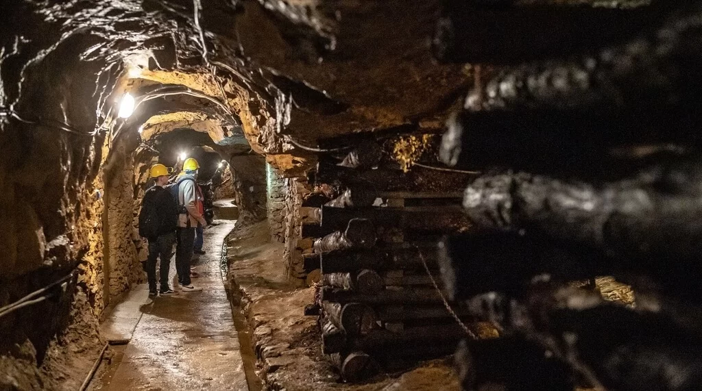 wycieczka szkolna tarnowskie góry kopalnia srebra